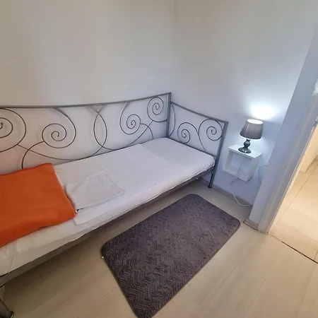 Villa Mediteranea Direct At The Sea