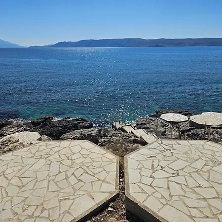 Mediteranea Direct At The Sea Villa *