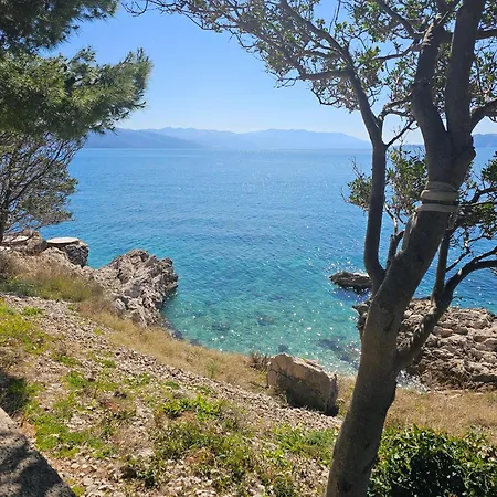 Mediteranea Direct At The Sea Novi Vinodolski