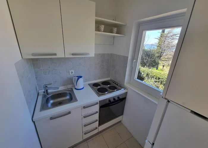 Vila Mediteranea Direct At The Sea
