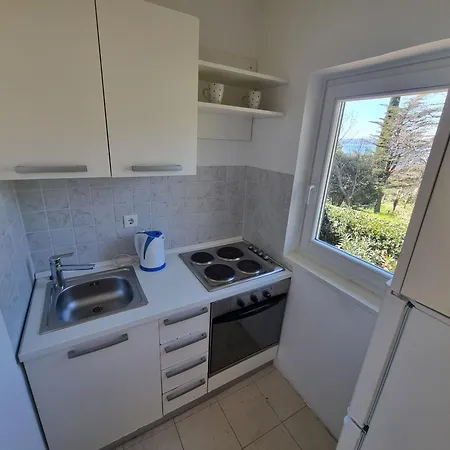 Villa Mediteranea Direct At The Sea