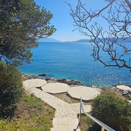 Mediteranea Direct At The Sea Novi Vinodolski